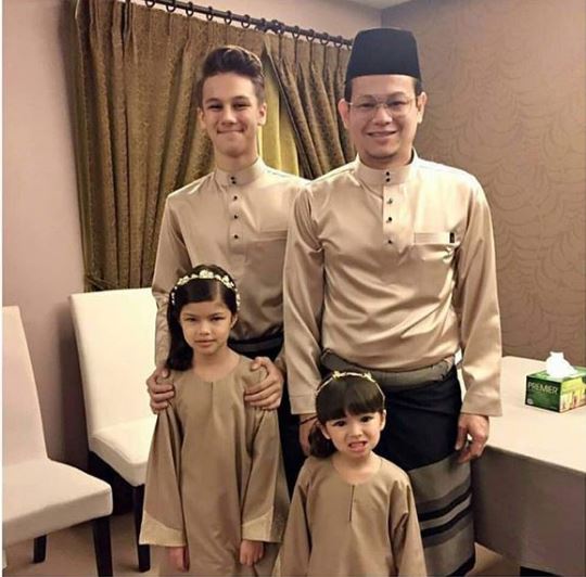 Instagram @the_haidars Antara warna yang dijual.
